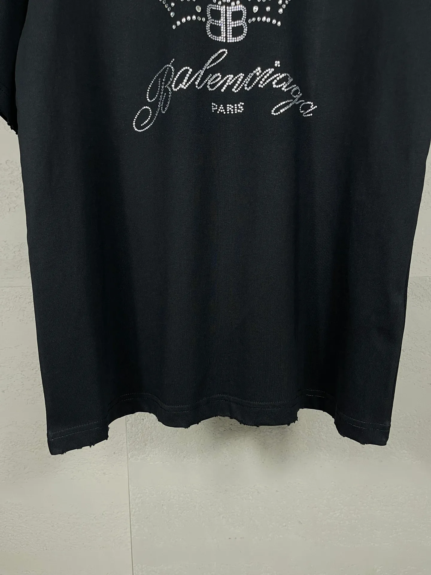 【 . Quality】BALENCI*GA/ BALENCI*GA#New Arrival， Classic LOGO T . ZP . 260 ， . . . . Color Change。 。 ， ， ， 。 。 。 . OS . Same Style ：BL 223373 ：Black Size：XS S M L